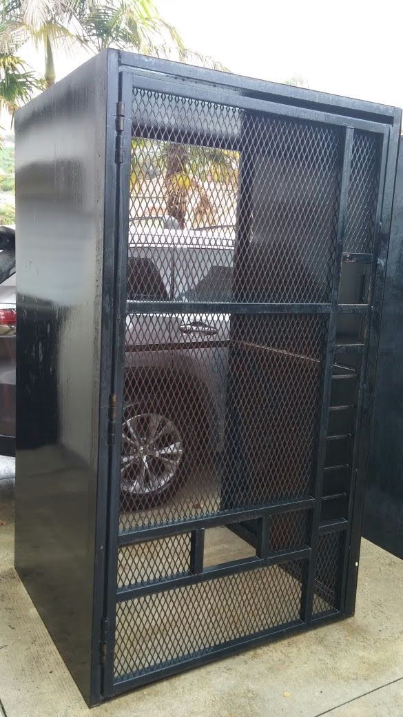 WhatsApp Image 2024-09-09 at 20.24.29_bfe81658 Vending Machine Cage